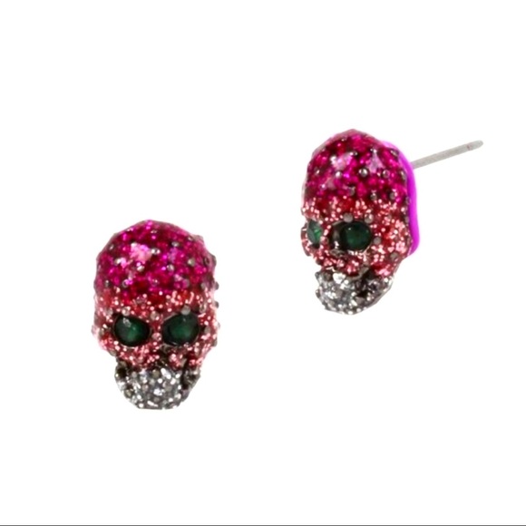 NWT Betsey Johnson glitter skull stud earrings - Picture 8 of 8